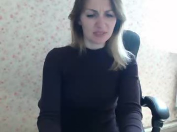 french sex cam girl mallinia shows free porn on webcam. 35 y.o. speaks english  русский french spanish