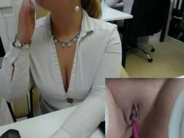 milf_viktoria is horny couple 30 years old shows free porn on webcam