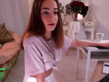 18-19 sex cam girl strawberry_donut shows free porn on webcam. 21 y.o. speaks english