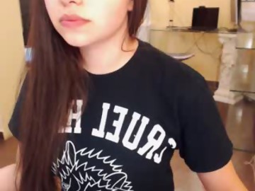 cute sex cam girl alma_pearl shows free porn on webcam. 26 y.o. speaks english