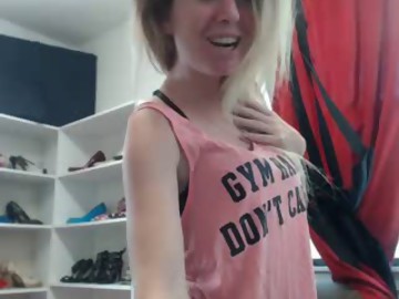 eatthebooty420 is naughty girl 32 years old shows free porn on webcam