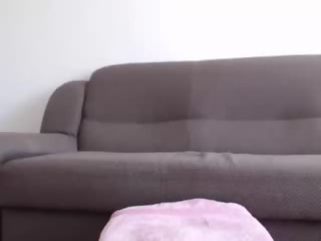 cuteangelx is cute girl 24 years old shows free porn on webcam