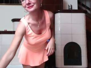german sex cam girl kathylovexxx shows free porn on webcam. 99 y.o. speaks english, german
