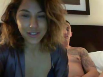 20-29 sex cam couple el3ctraa shows free porn on webcam. 25 y.o. speaks english