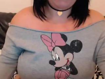 kittenlive is big tits girl 26 years old shows free porn on webcam