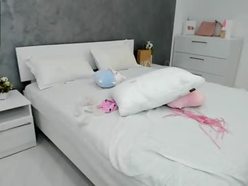 fetish sex cam girl hee_jin shows free porn on webcam. 18 y.o. speaks english