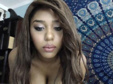 thesavannahskye teen cam couple shows free porn on webcam