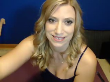 squirt sex cam girl wynfreya shows free porn on webcam. 44 y.o. speaks english