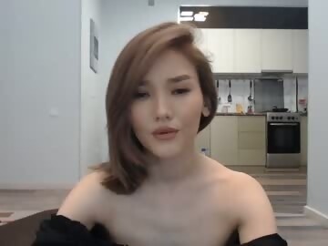 sweetwetg is asian cam girl 20 years old shows free porn
