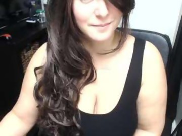 milfmonee is bbw girl 42 years old shows free porn on webcam