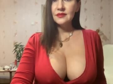 reneziice is naughty girl 45 years old shows free porn on webcam