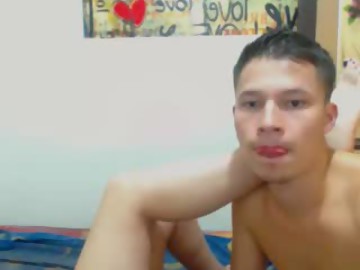 blowjob sex cam couple sexual_addiction shows free porn on webcam. 20 y.o. speaks spanish, english,