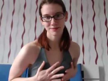 20-29 sex cam girl xinnocence94x shows free porn on webcam. 22 y.o. speaks deutsch