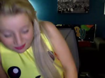 18-19 sex cam girl kaliii_jones shows free porn on webcam. 19 y.o. speaks english
