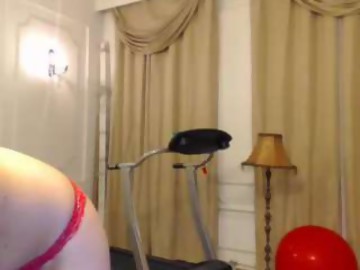 striptease sex cam girl missxxxl shows free porn on webcam. 24 y.o. speaks english