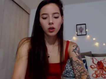 roulette sex cam girl effyloweell shows free porn on webcam. 19 y.o. speaks english / spanish