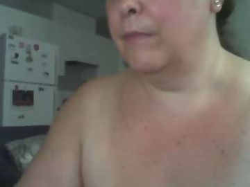 squirt sex cam girl bbwmilfforcamfun shows free porn on webcam. 52 y.o. speaks english