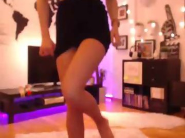 20-29 sex cam girl sexyassistant_ shows free porn on webcam. 22 y.o. speaks english