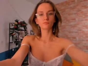 striptease sex cam girl karenfoxe shows free porn on webcam. 18 y.o. speaks english