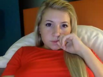 20-29 sex cam girl kaliii_jones shows free porn on webcam. 20 y.o. speaks english