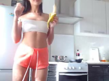 european sex cam girl jennycutey shows free porn on webcam. 20 y.o. speaks english