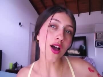 cute sex cam girl littlelaksmi shows free porn on webcam.  y.o. speaks español