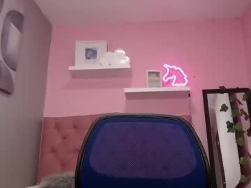 deepthroat sex cam girl kaia_baker shows free porn on webcam. 21 y.o. speaks spanish and little english ♥