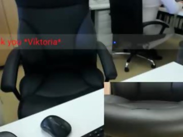 ohmibod sex cam couple milf_viktoria shows free porn on webcam. 31 y.o. speaks english