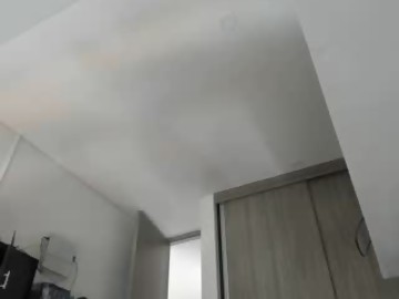 anal sex cam girl vanandjuani shows free porn on webcam. 23 y.o. speaks portugues,english,french ,italiano