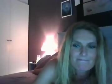 blowjob sex cam couple hotmariemilf shows free porn on webcam.  y.o. speaks english