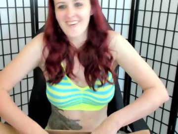 german sex cam girl veronika_rose shows free porn on webcam. 40 y.o. speaks german/english