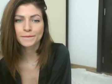 sweetndcrazy is sweet girl 29 years old shows free porn on webcam