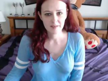 english sex cam girl veronika_rose shows free porn on webcam. 39 y.o. speaks german/english