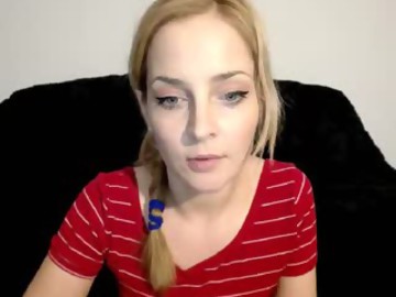 viciousqueen is sexy girl 32 years old shows free porn on webcam