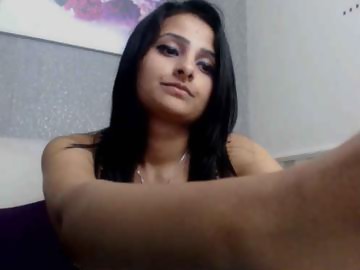 ohmibod sex cam girl jennaprice shows free porn on webcam. 21 y.o. speaks english