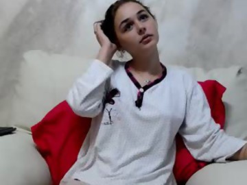 sweetsexangel is sweet girl 24 years old shows free porn on webcam