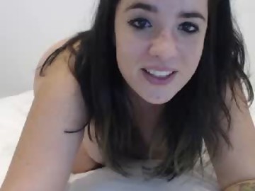 melaniebiche is bbw girl 30 years old shows free porn on webcam