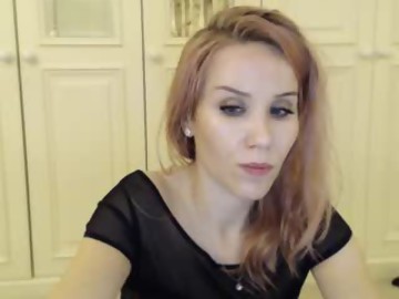 myassistant horny girl 33 years old shows free porn on webcam
