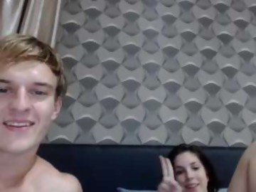 deepthroat sex cam couple wearehottest shows free porn on webcam. 18 y.o. speaks english
