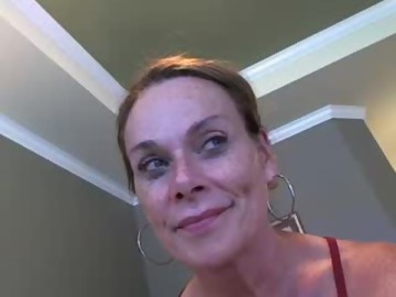 english sex cam girl ladybabs shows free porn on webcam. 49 y.o. speaks english