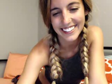 syriahsage young cam girl shows free porn