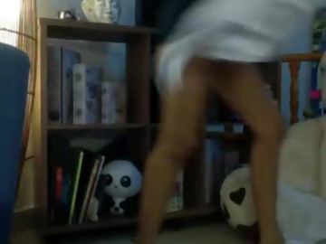 cum show sex cam girl noemibcnz shows free porn on webcam. 22 y.o. speaks español - english