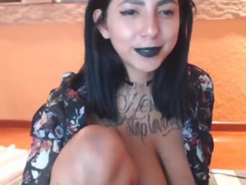 20-29 sex cam girl tattoo_ninja_kitty shows free porn on webcam. 26 y.o. speaks español,ingles