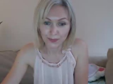english sex cam girl jasmin18v shows free porn on webcam. 45 y.o. speaks english