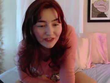 raspberryallie is big tits girl 21 years old shows free porn on webcam
