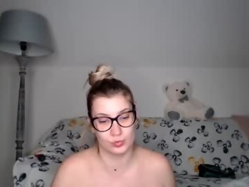 european sex cam girl cindyhot07 shows free porn on webcam. 26 y.o. speaks english