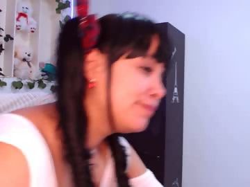 slutty sex cam girl zoe_sweet22 shows free porn on webcam. 22 y.o. speaks language of love♥♥