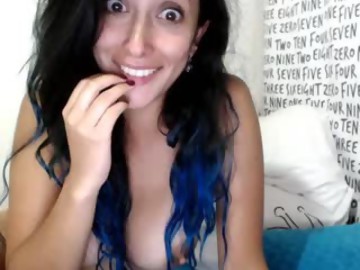 squirt sex cam girl tiny_panther shows free porn on webcam. 99 y.o. speaks español / english