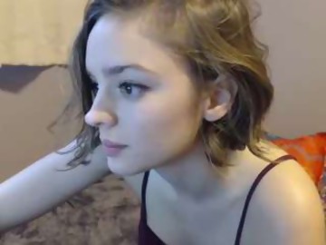 marymoody young cam girl shows free porn