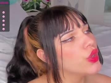 bbw sex cam girl dana_blush shows free porn on webcam.  y.o. speaks español